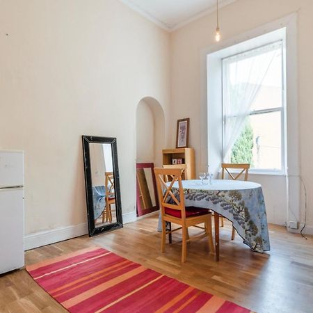 Newhall Glasgow Ngoại thất bức ảnh