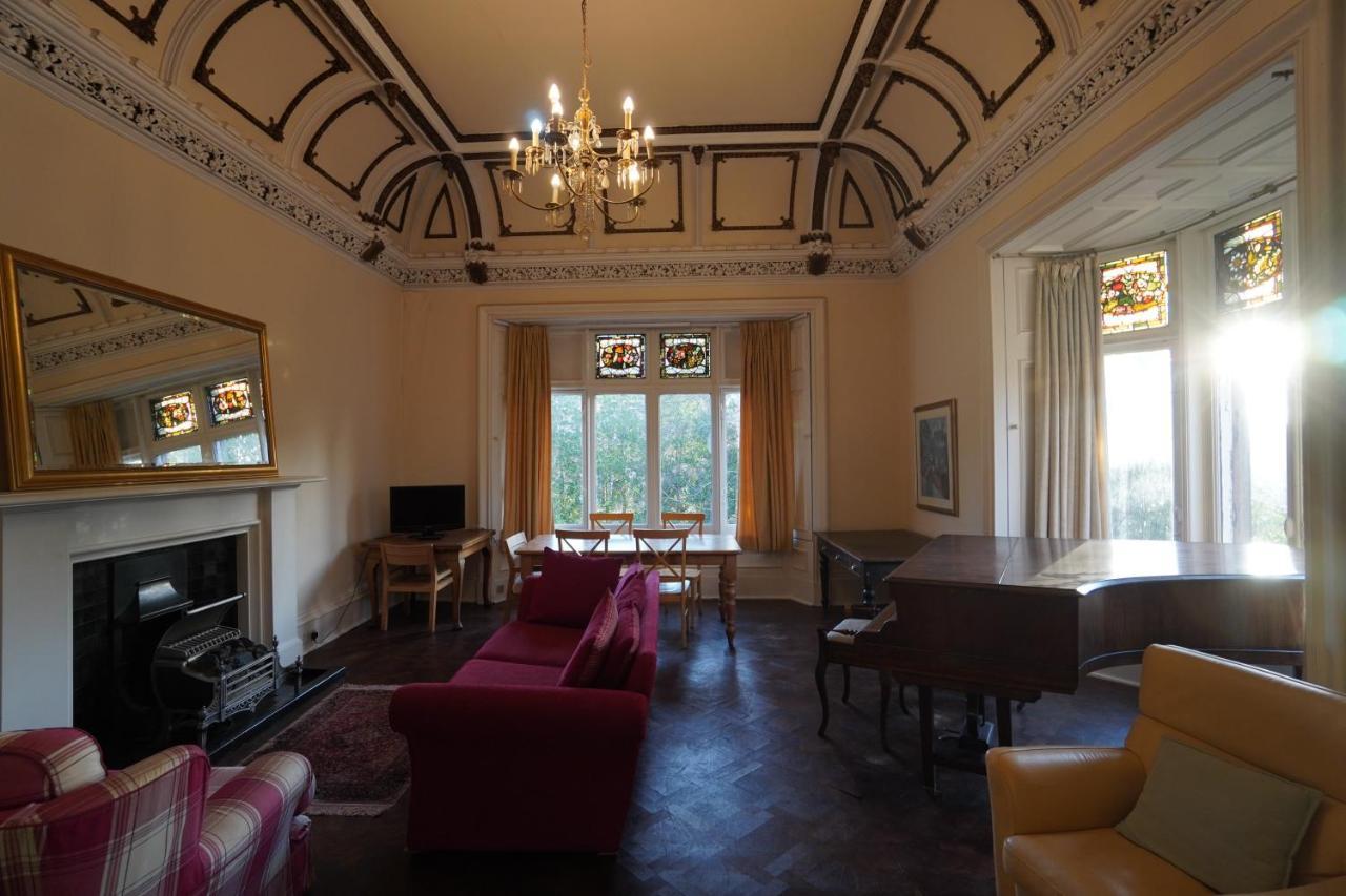 Newhall Glasgow Ngoại thất bức ảnh