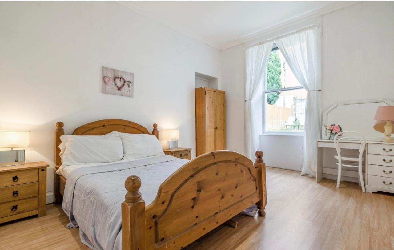 Newhall Glasgow Ngoại thất bức ảnh