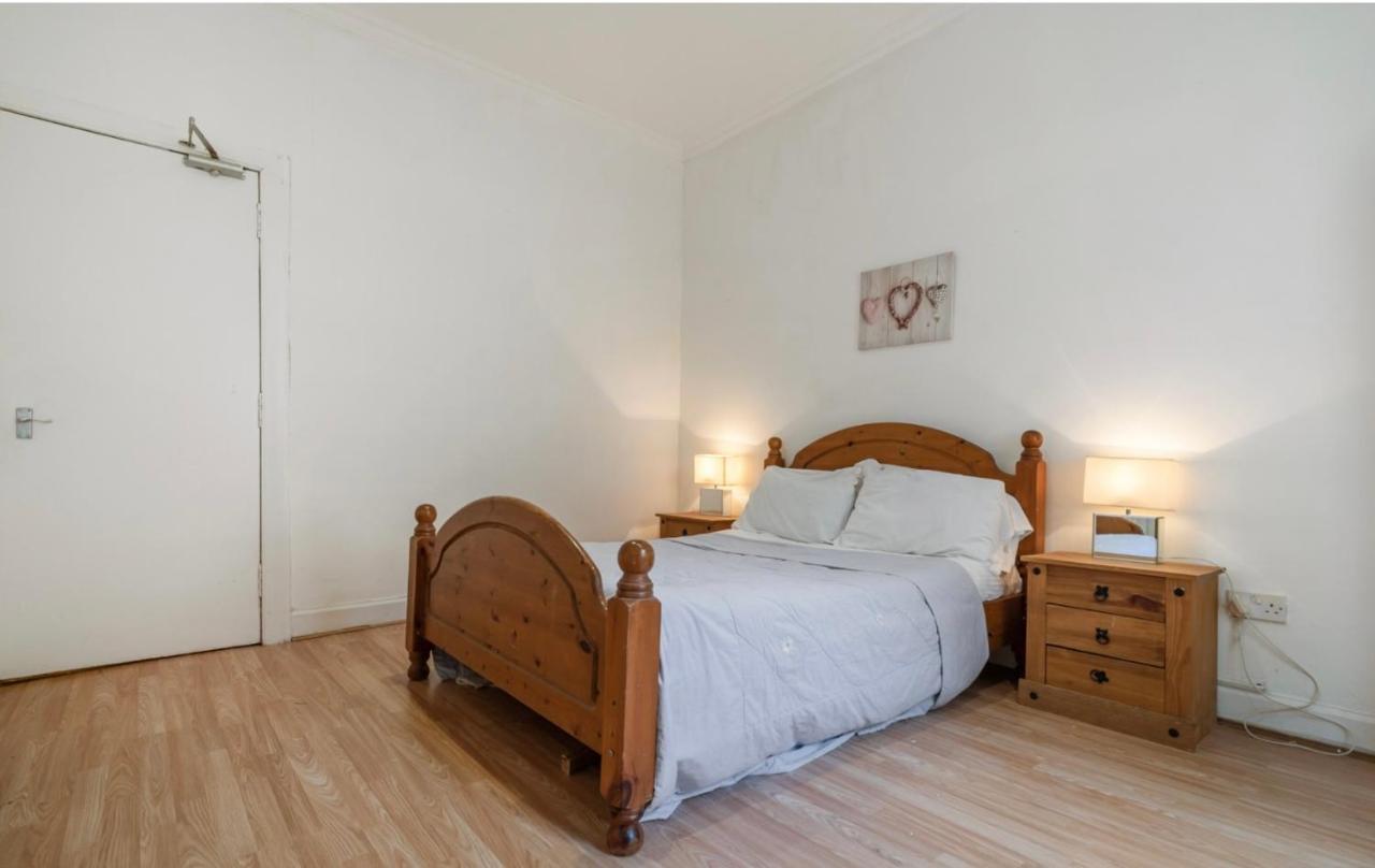 Newhall Glasgow Ngoại thất bức ảnh