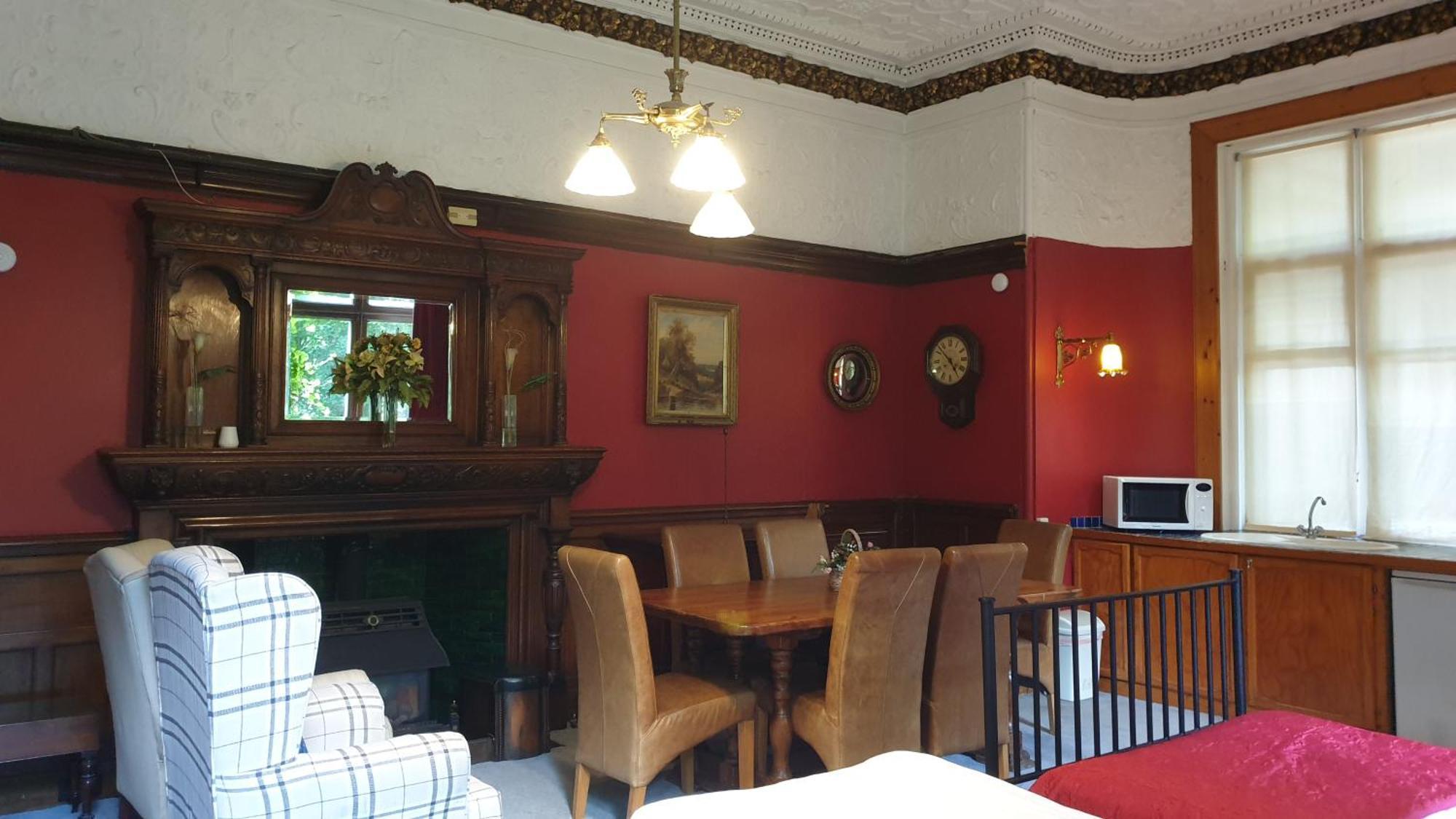 Newhall Glasgow Ngoại thất bức ảnh