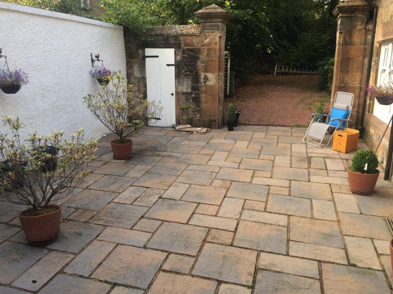 Newhall Glasgow Ngoại thất bức ảnh