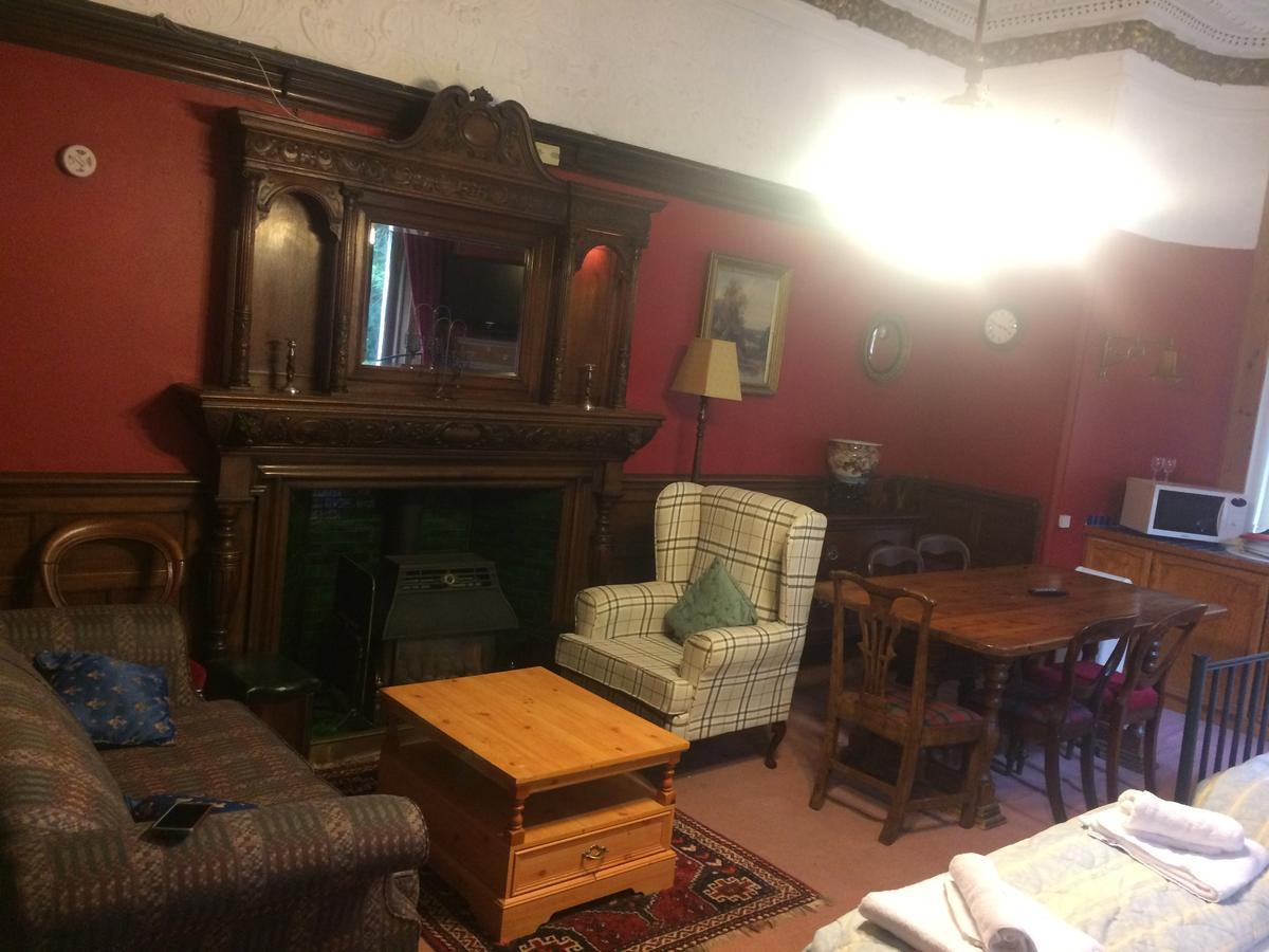 Newhall Glasgow Ngoại thất bức ảnh